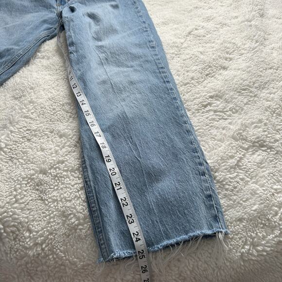 Abercrombie and Fitch 90s Straight Ultra High Rise Distressed Jean Size 28/6 - Picture 6 of 7